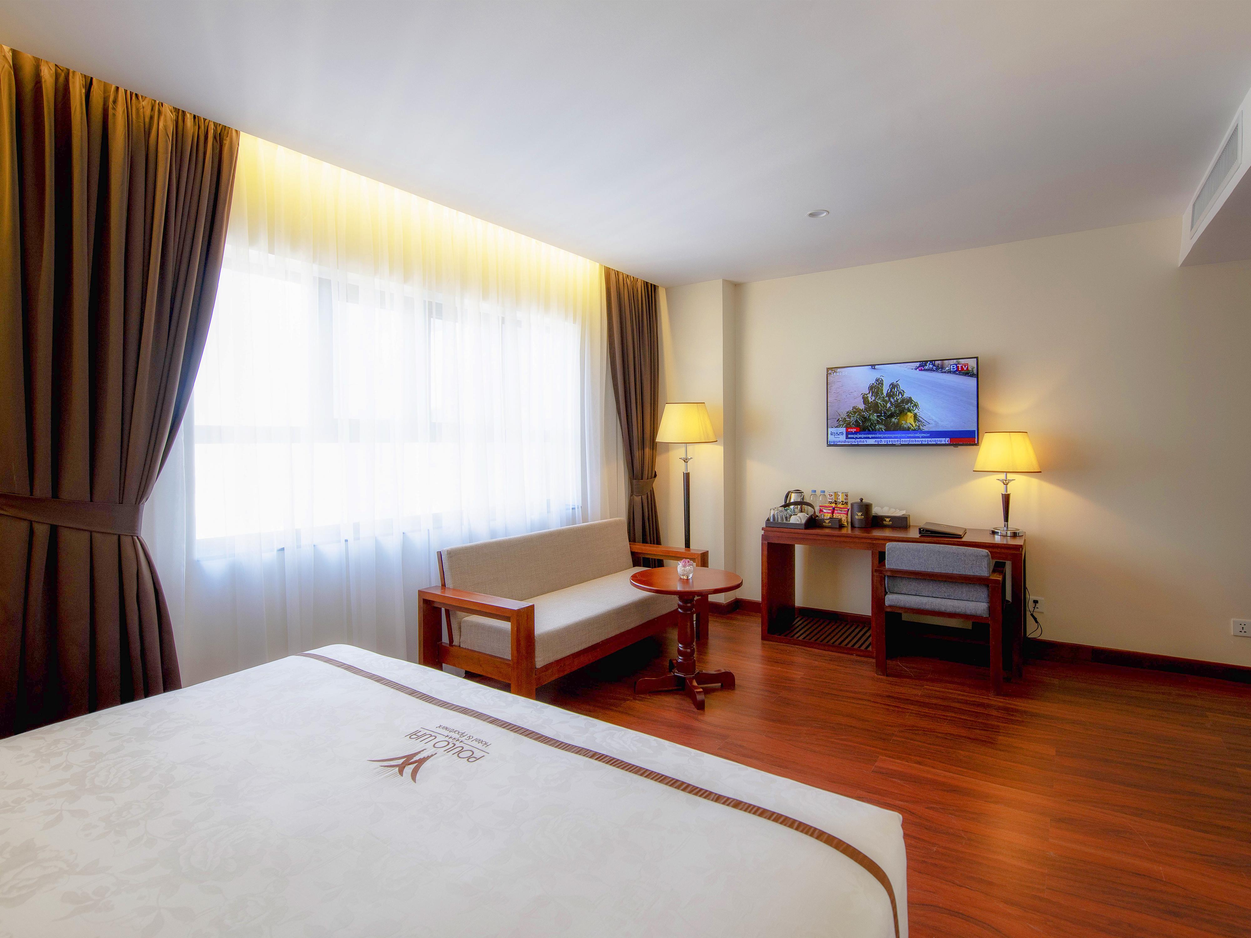 Poulo Wai Hotel & Apartment Phnom Penh Exterior photo