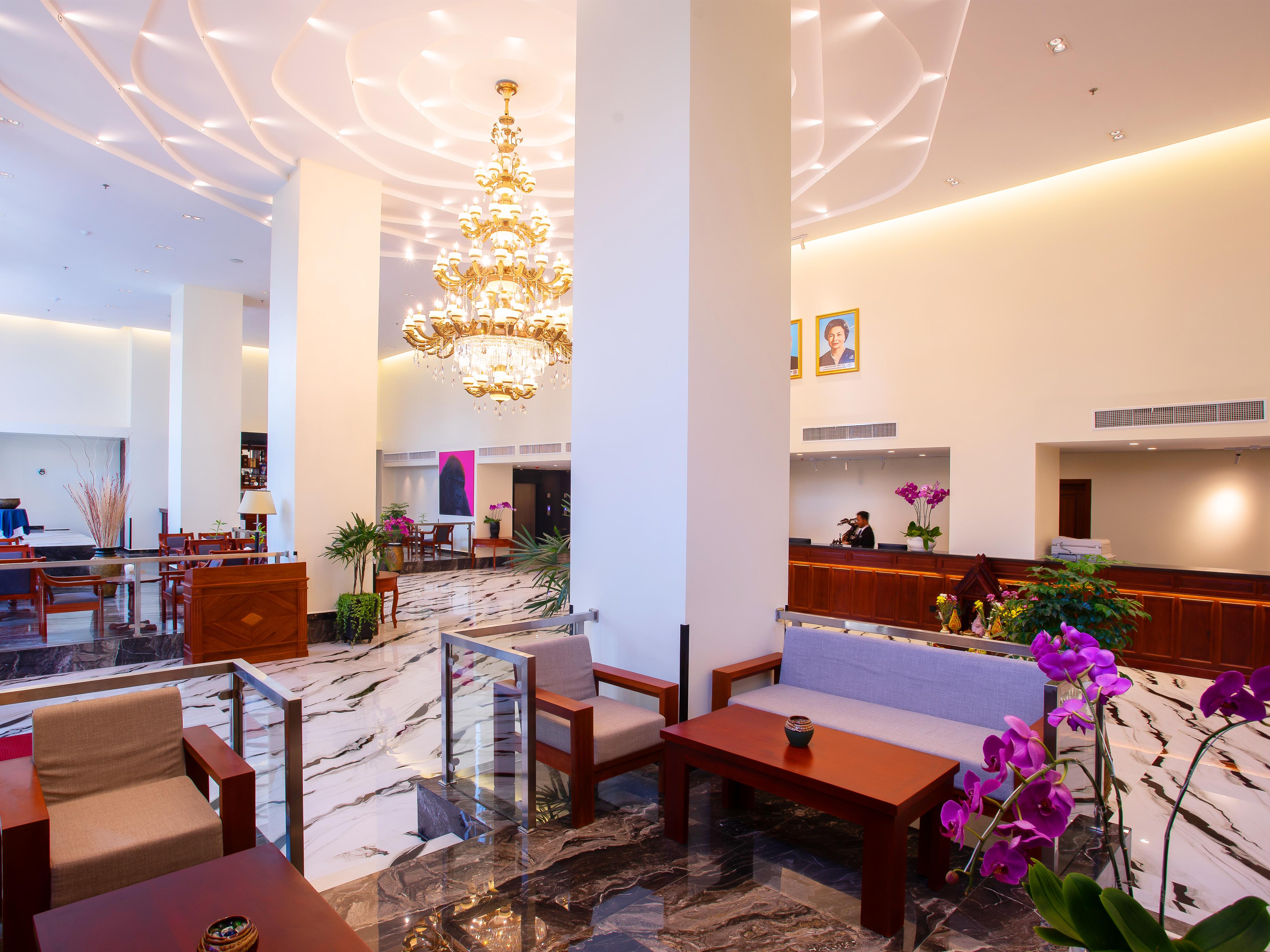 Poulo Wai Hotel & Apartment Phnom Penh Exterior photo